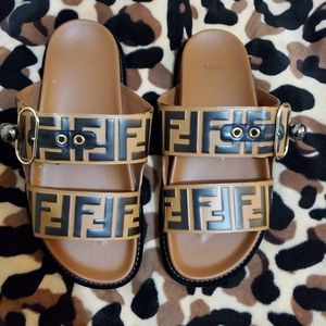 Fendi slides 10 womens